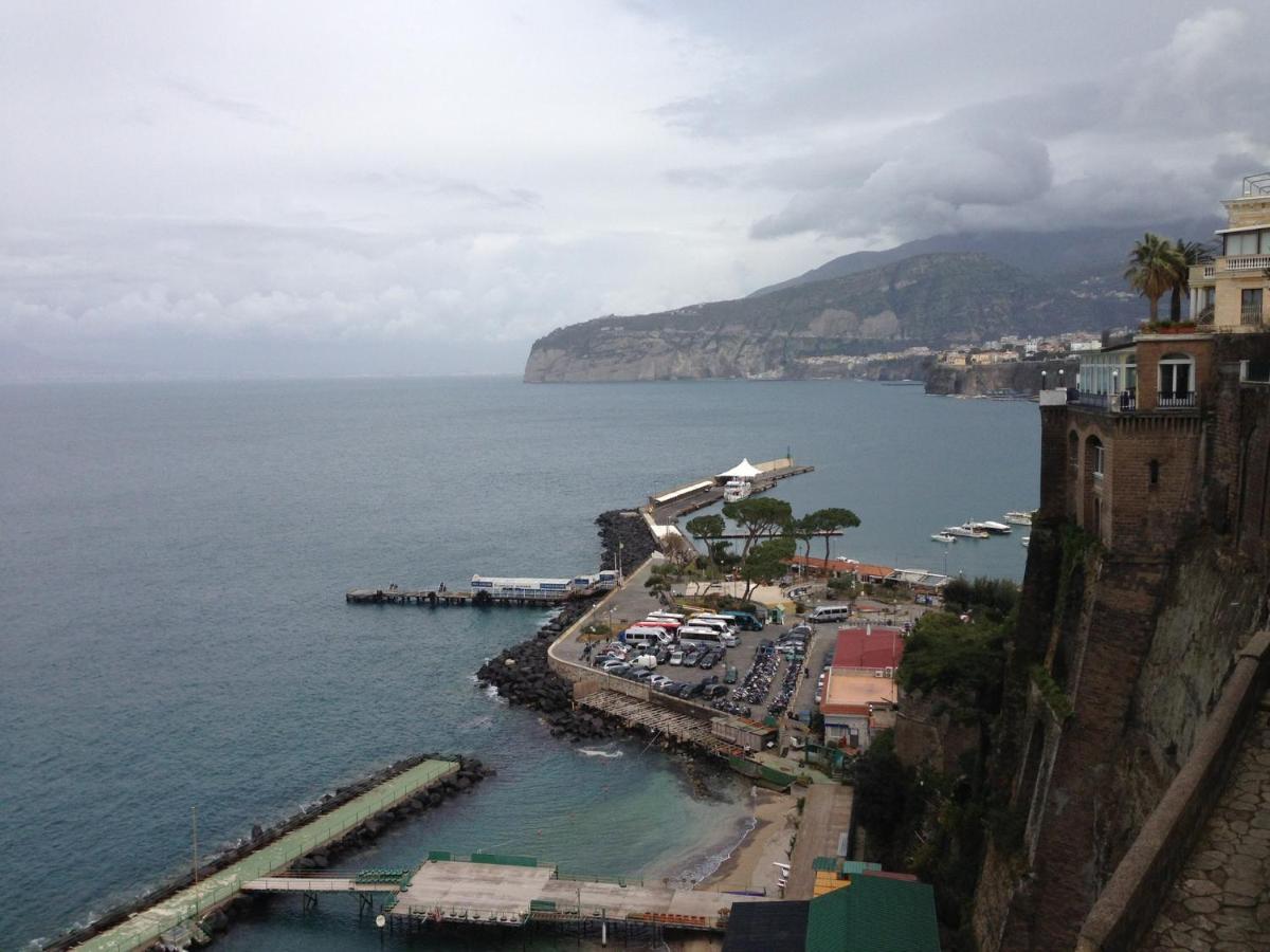Casa Mami - Luxury Apartment And Pool - Sorrento Exteriör bild