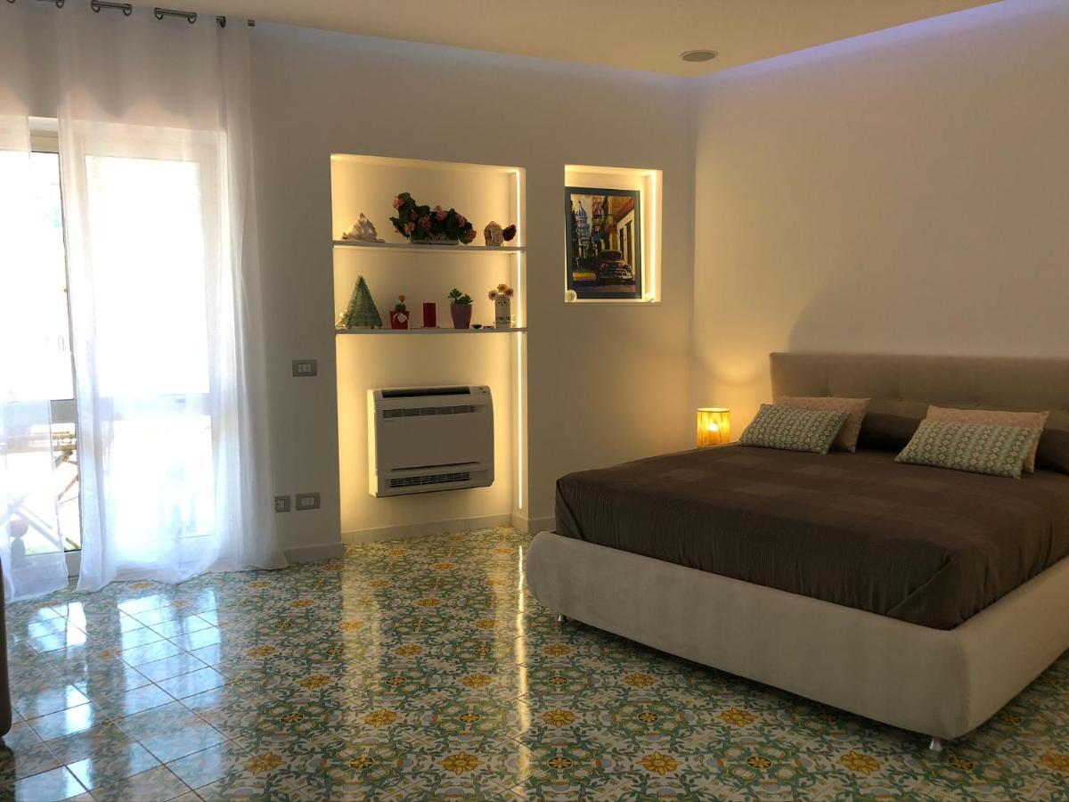 Casa Mami - Luxury Apartment And Pool - Sorrento Exteriör bild
